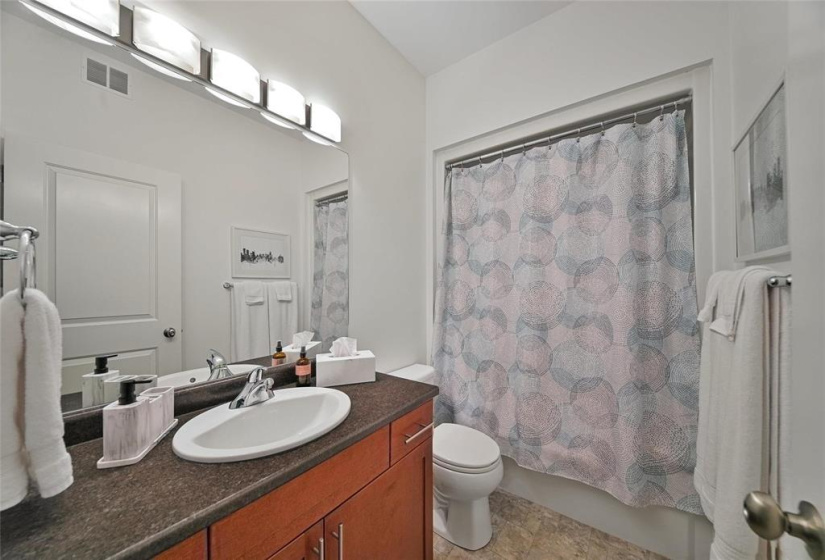 11 Stanhope, 3 Bedrooms Bedrooms, 10 Rooms Rooms,3 BathroomsBathrooms,Residential,For Sale,Stanhope