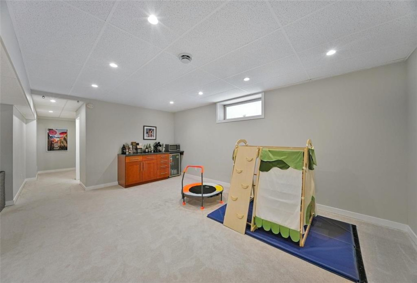 11 Stanhope, 3 Bedrooms Bedrooms, 10 Rooms Rooms,3 BathroomsBathrooms,Residential,For Sale,Stanhope