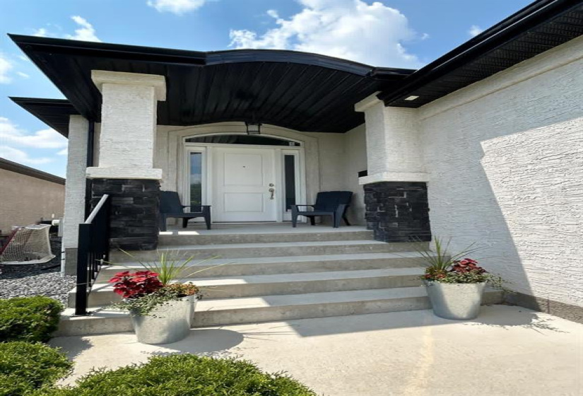 11 Stanhope, 3 Bedrooms Bedrooms, 10 Rooms Rooms,3 BathroomsBathrooms,Residential,For Sale,Stanhope