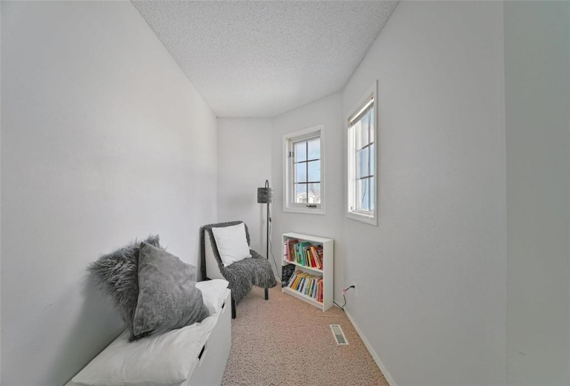 3 Millstream, 3 Bedrooms Bedrooms, 16 Rooms Rooms,2 BathroomsBathrooms,Residential,For Sale,Millstream