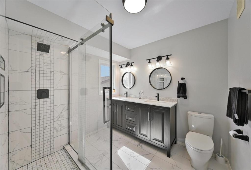 3 Millstream, 3 Bedrooms Bedrooms, 16 Rooms Rooms,2 BathroomsBathrooms,Residential,For Sale,Millstream