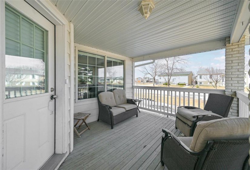 3 Millstream, 3 Bedrooms Bedrooms, 16 Rooms Rooms,2 BathroomsBathrooms,Residential,For Sale,Millstream