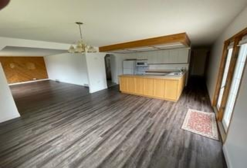 251 Kens, 3 Bedrooms Bedrooms, 12 Rooms Rooms,2 BathroomsBathrooms,Residential,For Sale,Kens