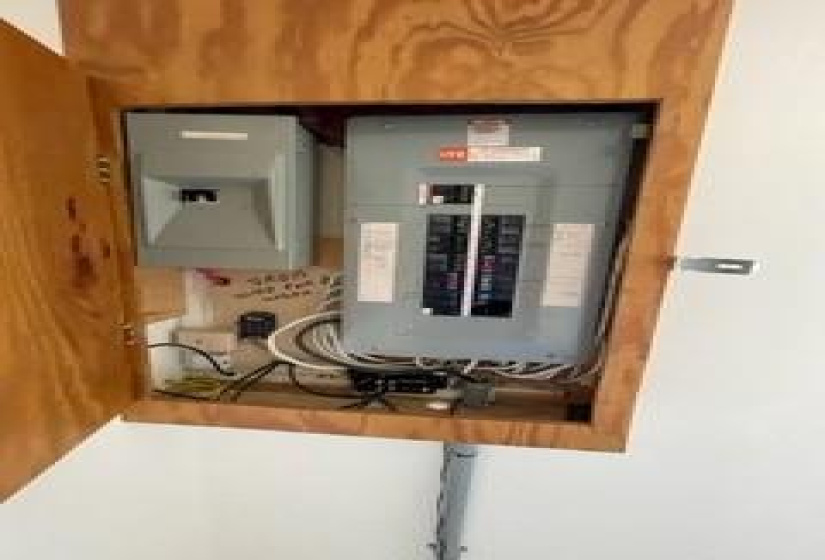 251 Kens, 3 Bedrooms Bedrooms, 12 Rooms Rooms,2 BathroomsBathrooms,Residential,For Sale,Kens