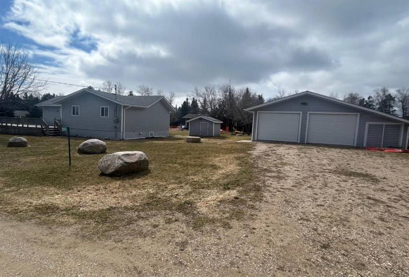 251 Kens, 3 Bedrooms Bedrooms, 12 Rooms Rooms,2 BathroomsBathrooms,Residential,For Sale,Kens