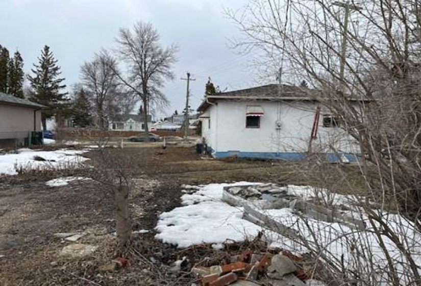 630 Guilbault, 2 Bedrooms Bedrooms, 5 Rooms Rooms,1 BathroomBathrooms,Residential,For Sale,Guilbault