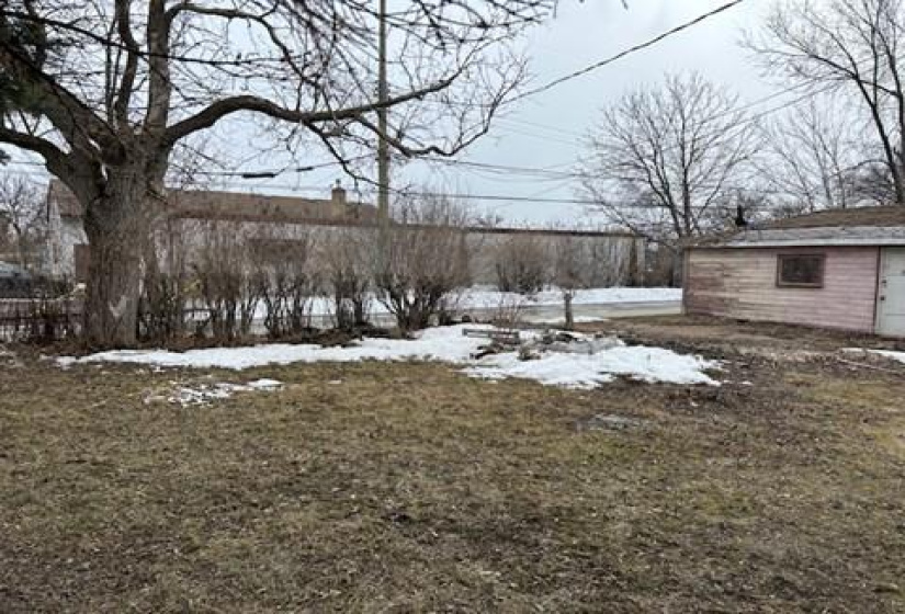 630 Guilbault, 2 Bedrooms Bedrooms, 5 Rooms Rooms,1 BathroomBathrooms,Residential,For Sale,Guilbault