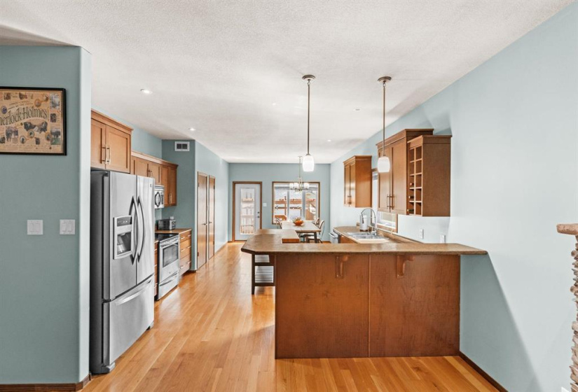 70 Fitzpatrick, 4 Bedrooms Bedrooms, 11 Rooms Rooms,2 BathroomsBathrooms,Residential,For Sale,Fitzpatrick