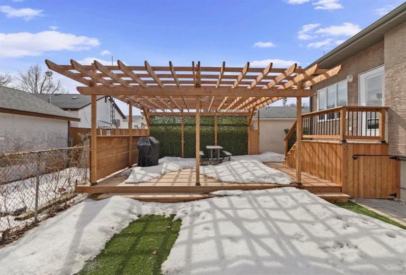 70 Fitzpatrick, 4 Bedrooms Bedrooms, 11 Rooms Rooms,2 BathroomsBathrooms,Residential,For Sale,Fitzpatrick