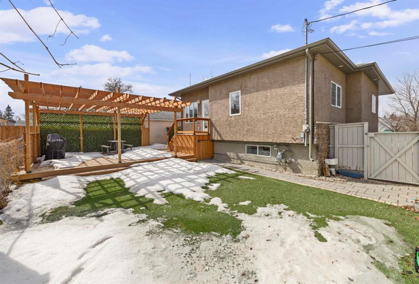 70 Fitzpatrick, 4 Bedrooms Bedrooms, 11 Rooms Rooms,2 BathroomsBathrooms,Residential,For Sale,Fitzpatrick