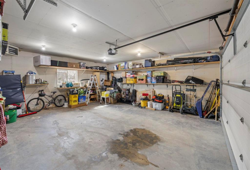 70 Fitzpatrick, 4 Bedrooms Bedrooms, 11 Rooms Rooms,2 BathroomsBathrooms,Residential,For Sale,Fitzpatrick