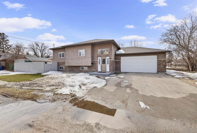 70 Fitzpatrick, 4 Bedrooms Bedrooms, 11 Rooms Rooms,2 BathroomsBathrooms,Residential,For Sale,Fitzpatrick