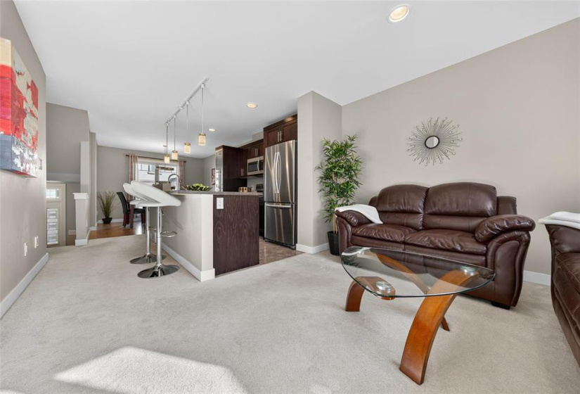 1290 Warde, 2 Bedrooms Bedrooms, 9 Rooms Rooms,2 BathroomsBathrooms,Condominium,For Sale,Warde