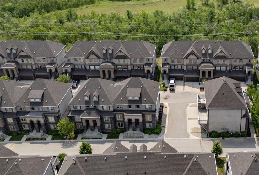 1290 Warde, 2 Bedrooms Bedrooms, 9 Rooms Rooms,2 BathroomsBathrooms,Condominium,For Sale,Warde