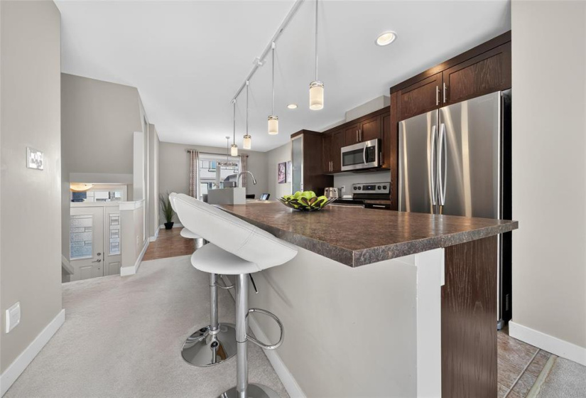 1290 Warde, 2 Bedrooms Bedrooms, 9 Rooms Rooms,2 BathroomsBathrooms,Condominium,For Sale,Warde