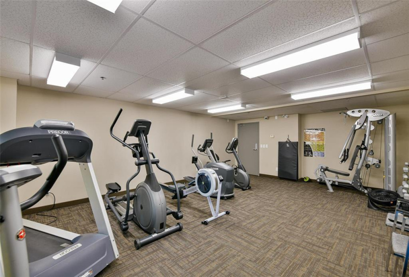 84 Snow, 2 Bedrooms Bedrooms, 7 Rooms Rooms,2 BathroomsBathrooms,Condominium,For Sale,Snow