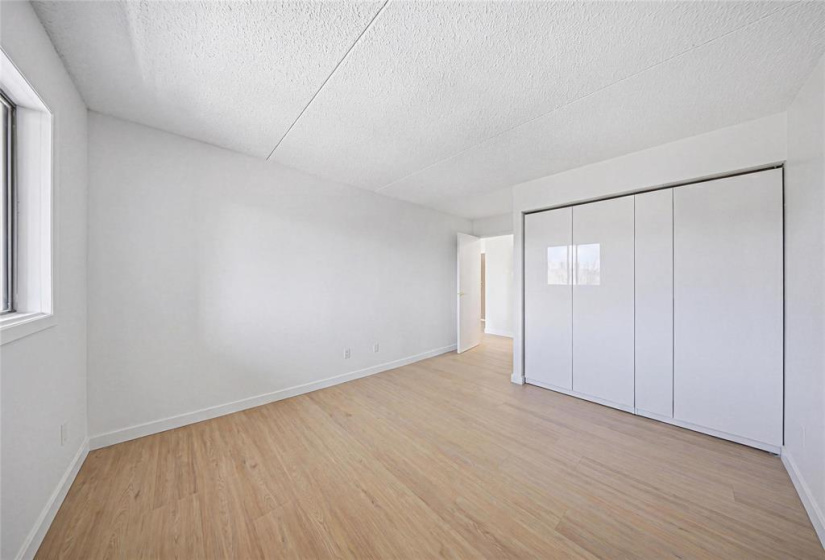 77 Edmonton, 1 Bedroom Bedrooms, 5 Rooms Rooms,1 BathroomBathrooms,Condominium,For Sale,Edmonton