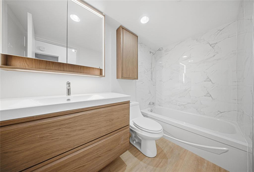 77 Edmonton, 1 Bedroom Bedrooms, 5 Rooms Rooms,1 BathroomBathrooms,Condominium,For Sale,Edmonton