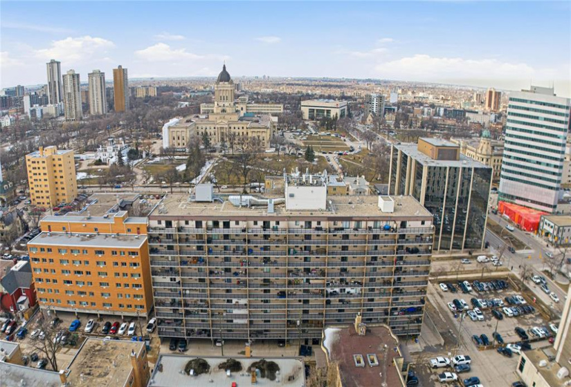 77 Edmonton, 1 Bedroom Bedrooms, 5 Rooms Rooms,1 BathroomBathrooms,Condominium,For Sale,Edmonton