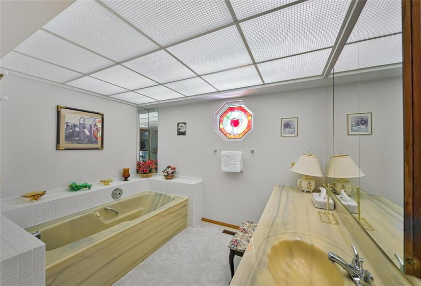 919 Crescent, 3 Bedrooms Bedrooms, 14 Rooms Rooms,3 BathroomsBathrooms,Residential,For Sale,Crescent