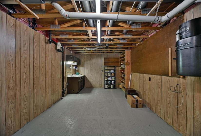 919 Crescent, 3 Bedrooms Bedrooms, 14 Rooms Rooms,3 BathroomsBathrooms,Residential,For Sale,Crescent