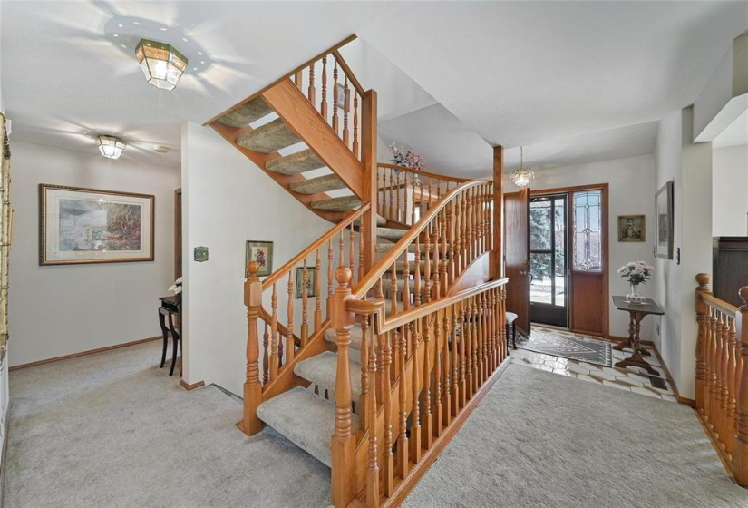 919 Crescent, 3 Bedrooms Bedrooms, 14 Rooms Rooms,3 BathroomsBathrooms,Residential,For Sale,Crescent