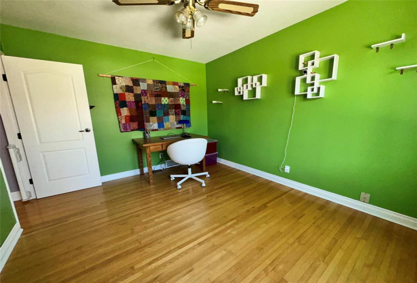 92 Braemar, 3 Bedrooms Bedrooms, 10 Rooms Rooms,1 BathroomBathrooms,Residential,For Sale,Braemar