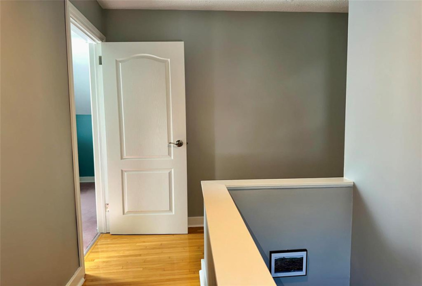 92 Braemar, 3 Bedrooms Bedrooms, 10 Rooms Rooms,1 BathroomBathrooms,Residential,For Sale,Braemar