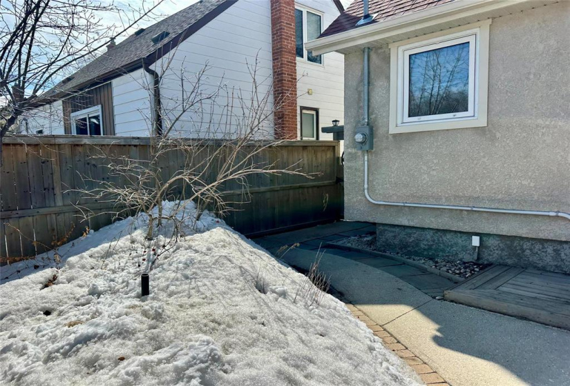 92 Braemar, 3 Bedrooms Bedrooms, 10 Rooms Rooms,1 BathroomBathrooms,Residential,For Sale,Braemar