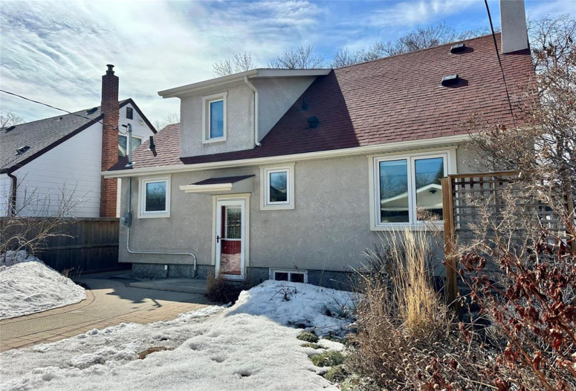 92 Braemar, 3 Bedrooms Bedrooms, 10 Rooms Rooms,1 BathroomBathrooms,Residential,For Sale,Braemar