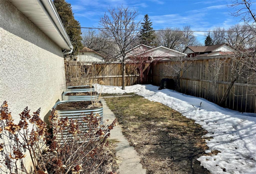 92 Braemar, 3 Bedrooms Bedrooms, 10 Rooms Rooms,1 BathroomBathrooms,Residential,For Sale,Braemar