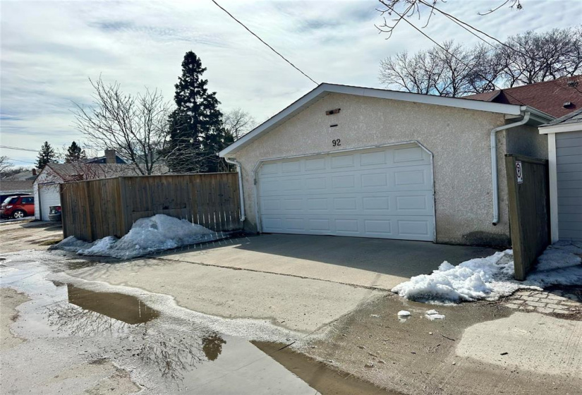 92 Braemar, 3 Bedrooms Bedrooms, 10 Rooms Rooms,1 BathroomBathrooms,Residential,For Sale,Braemar