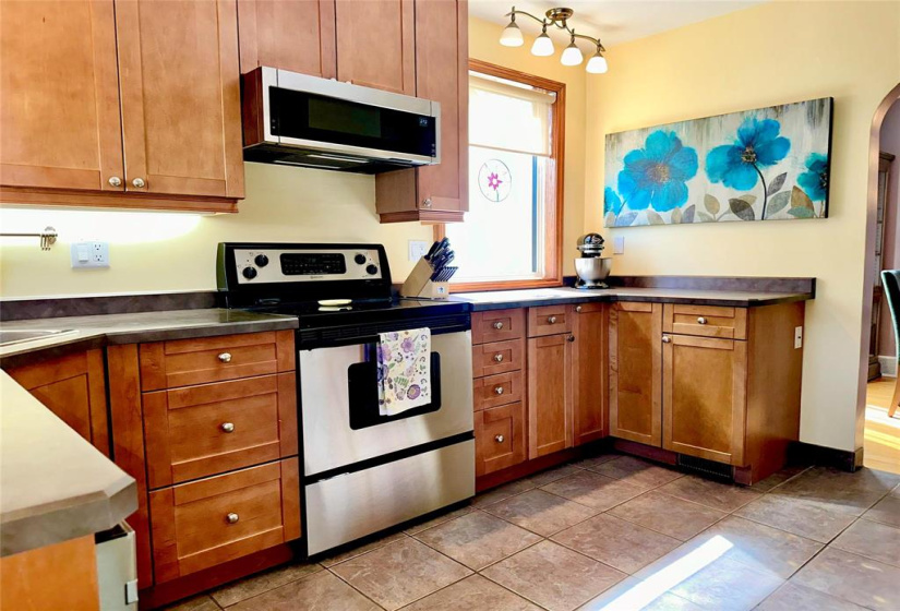 92 Braemar, 3 Bedrooms Bedrooms, 10 Rooms Rooms,1 BathroomBathrooms,Residential,For Sale,Braemar