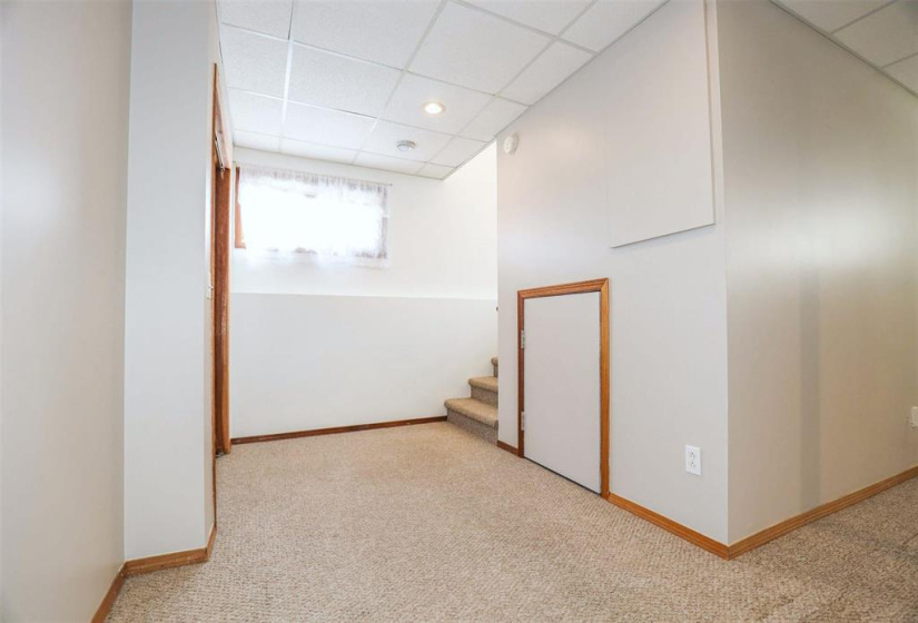 24 Chokecherry, 2 Bedrooms Bedrooms, 9 Rooms Rooms,2 BathroomsBathrooms,Residential,For Sale,Chokecherry