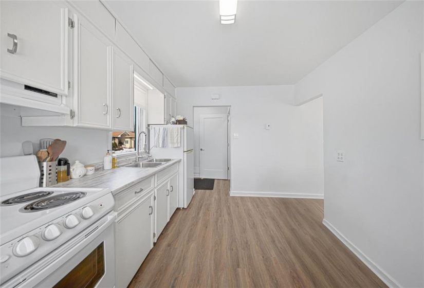 157 Worthington, 3 Bedrooms Bedrooms, 11 Rooms Rooms,2 BathroomsBathrooms,Residential,For Sale,Worthington