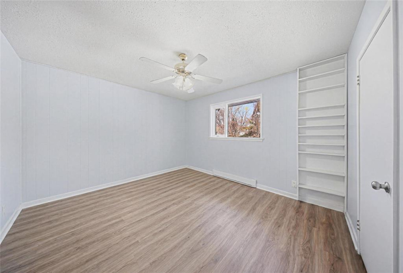 157 Worthington, 3 Bedrooms Bedrooms, 11 Rooms Rooms,2 BathroomsBathrooms,Residential,For Sale,Worthington