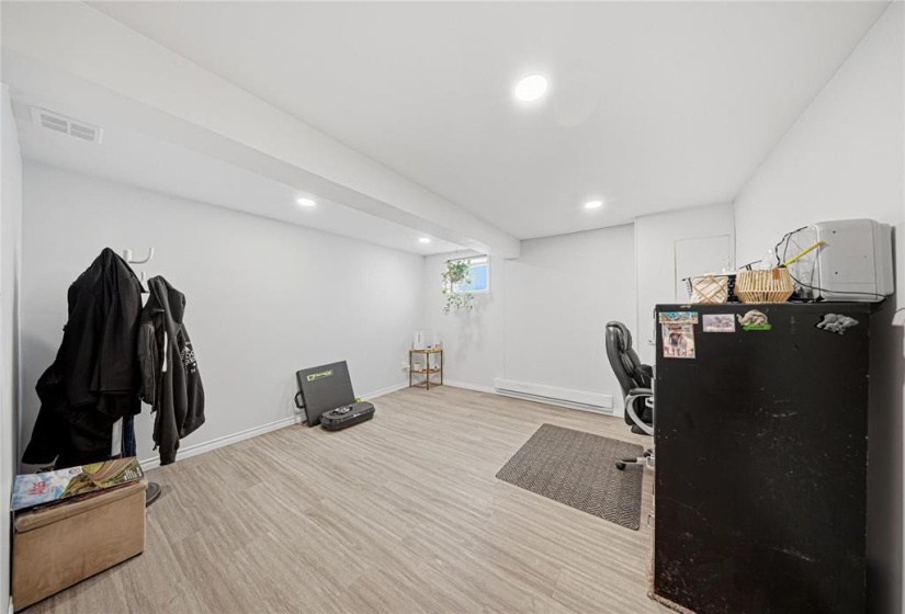 157 Worthington, 3 Bedrooms Bedrooms, 11 Rooms Rooms,2 BathroomsBathrooms,Residential,For Sale,Worthington