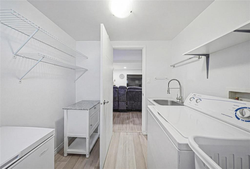 157 Worthington, 3 Bedrooms Bedrooms, 11 Rooms Rooms,2 BathroomsBathrooms,Residential,For Sale,Worthington