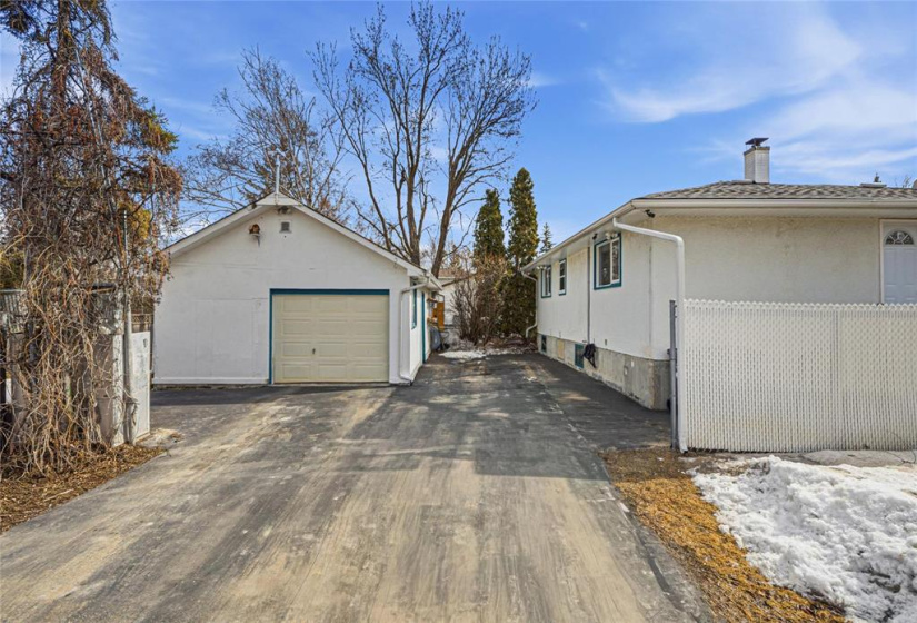 157 Worthington, 3 Bedrooms Bedrooms, 11 Rooms Rooms,2 BathroomsBathrooms,Residential,For Sale,Worthington