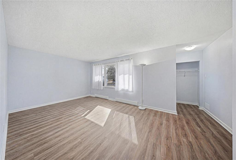 157 Worthington, 3 Bedrooms Bedrooms, 11 Rooms Rooms,2 BathroomsBathrooms,Residential,For Sale,Worthington