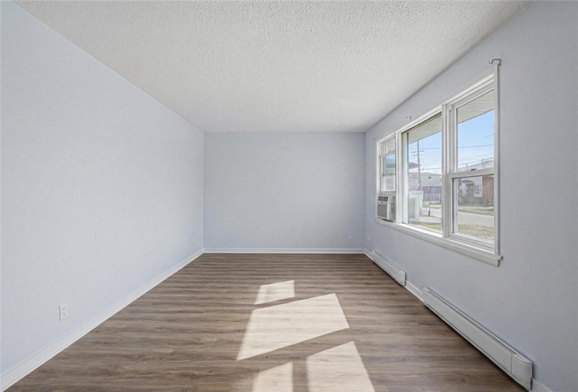 157 Worthington, 3 Bedrooms Bedrooms, 11 Rooms Rooms,2 BathroomsBathrooms,Residential,For Sale,Worthington