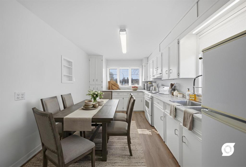 157 Worthington, 3 Bedrooms Bedrooms, 11 Rooms Rooms,2 BathroomsBathrooms,Residential,For Sale,Worthington