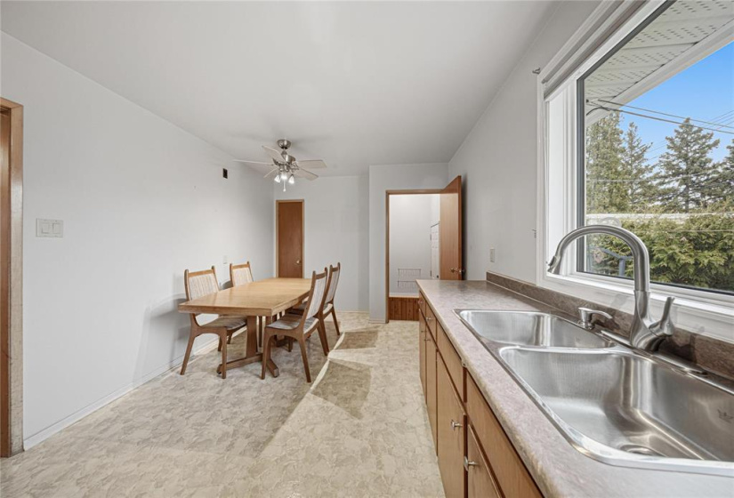 178 Harper, 3 Bedrooms Bedrooms, 11 Rooms Rooms,1 BathroomBathrooms,Residential,For Sale,Harper