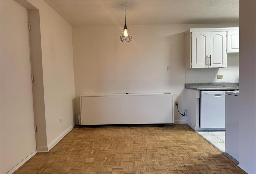 250 Wellington, 1 Bedroom Bedrooms, 5 Rooms Rooms,1 BathroomBathrooms,Condominium,For Sale,Wellington