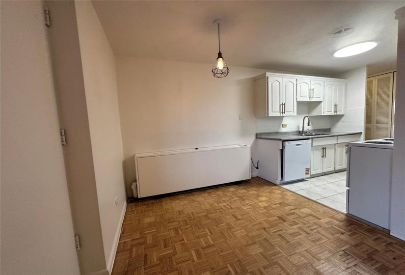 250 Wellington, 1 Bedroom Bedrooms, 5 Rooms Rooms,1 BathroomBathrooms,Condominium,For Sale,Wellington