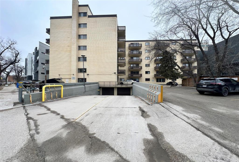 250 Wellington, 1 Bedroom Bedrooms, 5 Rooms Rooms,1 BathroomBathrooms,Condominium,For Sale,Wellington