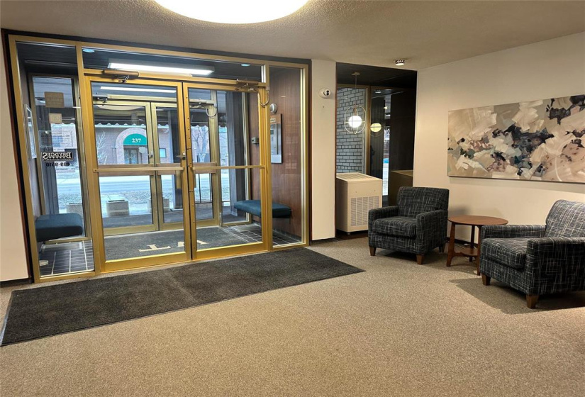 250 Wellington, 1 Bedroom Bedrooms, 5 Rooms Rooms,1 BathroomBathrooms,Condominium,For Sale,Wellington