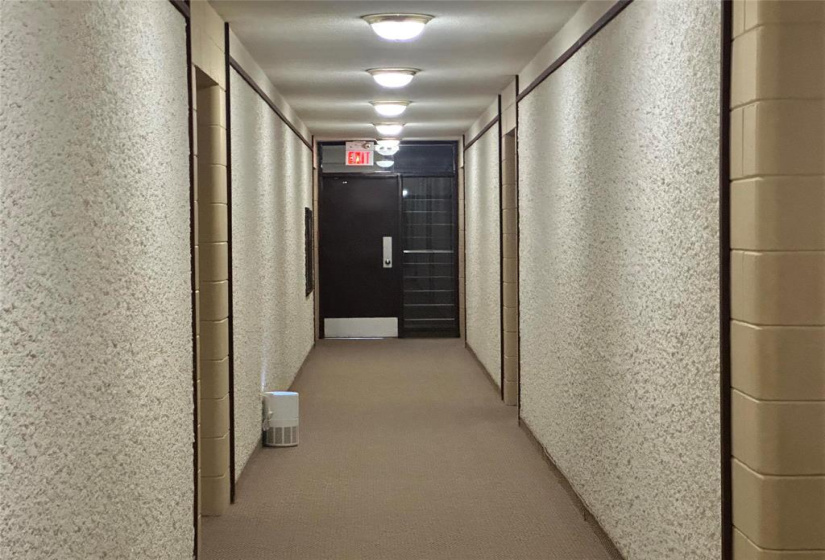 250 Wellington, 1 Bedroom Bedrooms, 5 Rooms Rooms,1 BathroomBathrooms,Condominium,For Sale,Wellington