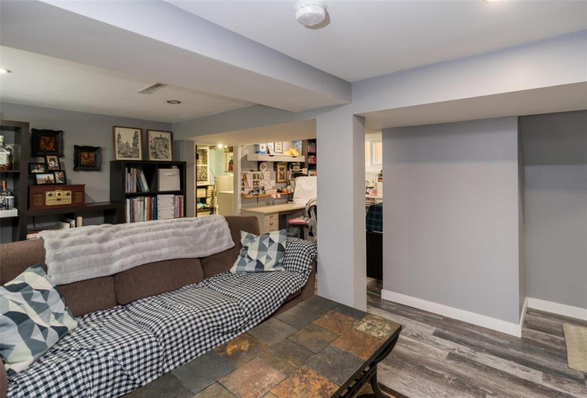 551 Trent, 2 Bedrooms Bedrooms, 9 Rooms Rooms,2 BathroomsBathrooms,Residential,For Sale,Trent