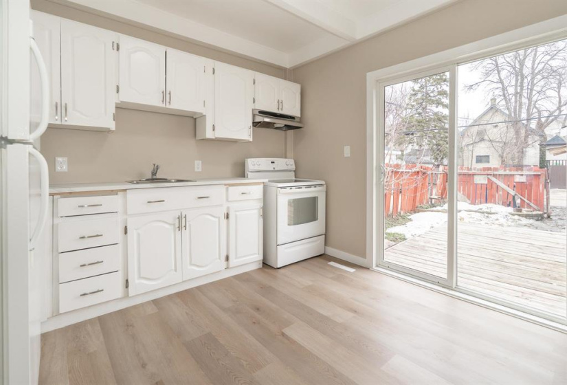 468 Brandon, 2 Bedrooms Bedrooms, 6 Rooms Rooms,1 BathroomBathrooms,Residential,For Sale,Brandon